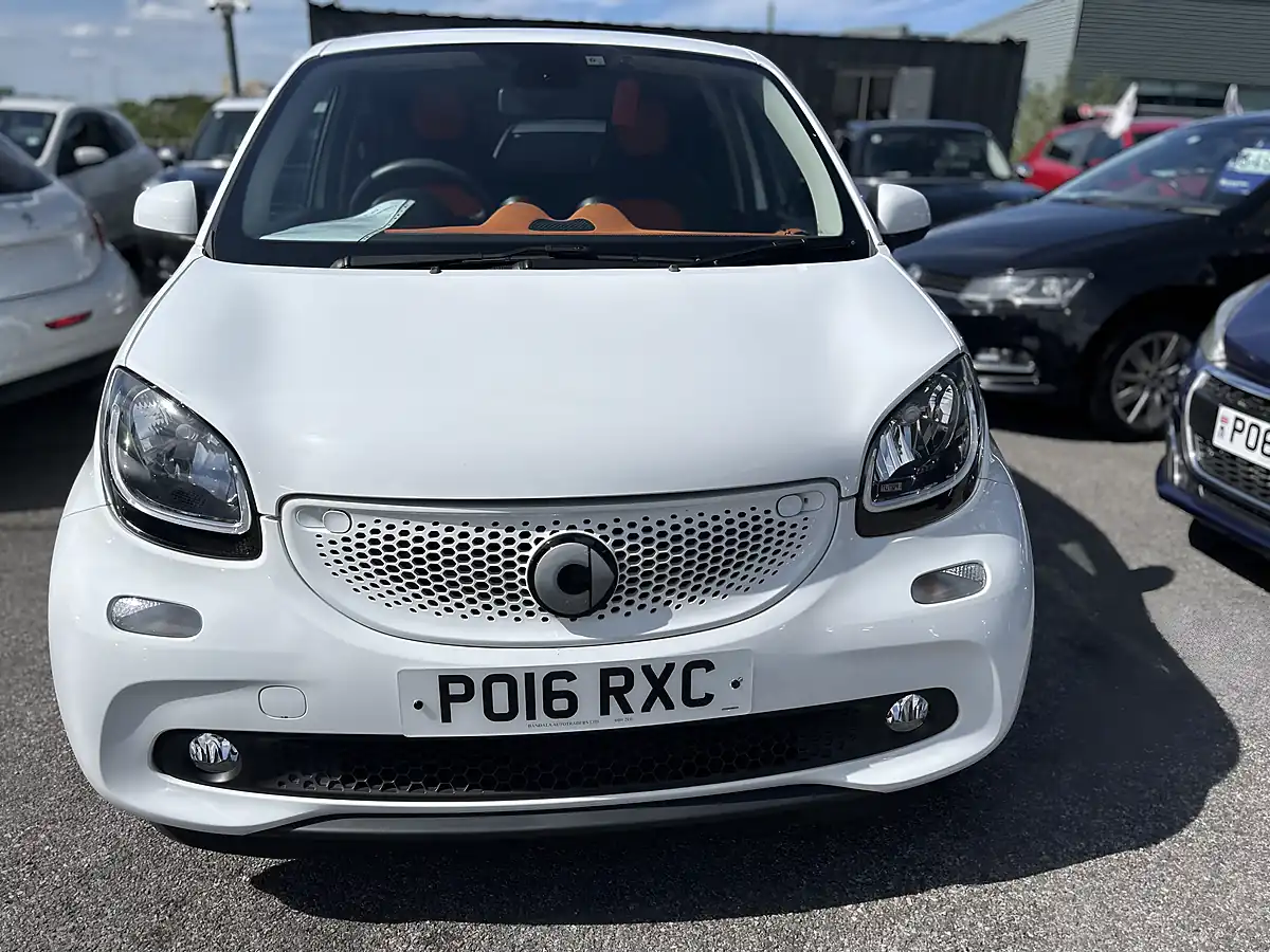 Used 2016 Smart Fortwo - Interior and Exterior details 2