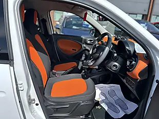 Used 2016 Smart Fortwo - Interior and Exterior details 7