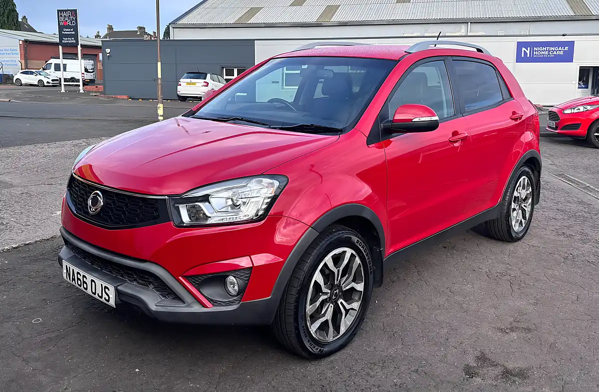 Used 2016 Ssangyong Korando Elx Red - Interior and Exterior details 5
