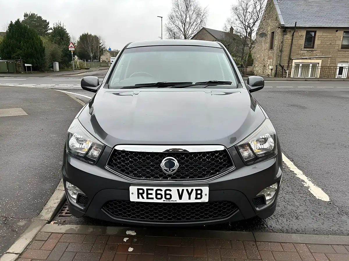 Used 2016 Ssangyong Korando Sports Ex Pickup Double Cab Grey - Interior and Exterior details 6