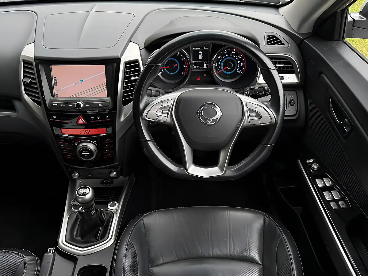 Used 2016 Ssangyong Tivoli Elx Silver - Interior and Exterior details 10