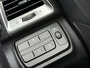 Used 2016 Ssangyong Tivoli Elx Silver - Interior and Exterior details 18