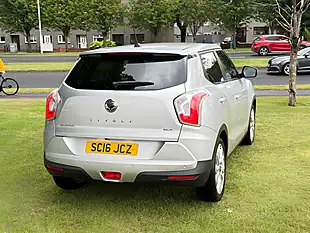 Used 2016 Ssangyong Tivoli Elx Silver - Interior and Exterior details 4