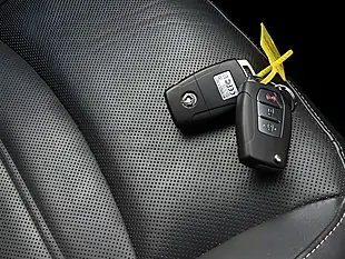 Used 2016 Ssangyong Tivoli Elx Silver - Interior and Exterior details 19