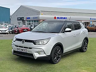 Used 2016 Ssangyong Tivoli Elx Silver - Interior and Exterior details 4
