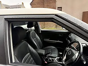 Used 2016 Ssangyong Tivoli Elx White - Interior and Exterior details 15