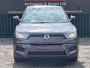 Used 2016 Ssangyong Tivoli Se Grey - Interior and Exterior details 8