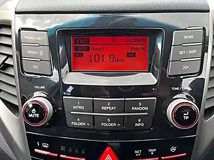 Used 2016 Ssangyong Tivoli Se Grey - Interior and Exterior details 11