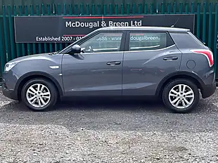 Used 2016 Ssangyong Tivoli Se Grey - Interior and Exterior details 2
