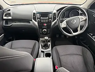 Used 2016 Ssangyong Tivoli Se Red - Interior and Exterior details 15