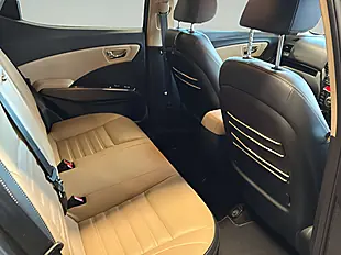Used 2016 Ssangyong Tivoli Xlv Elx Black - Interior and Exterior details 9