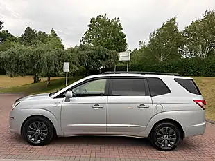 Used 2016 Ssangyong Turismo Elx Silver - Interior and Exterior details 4
