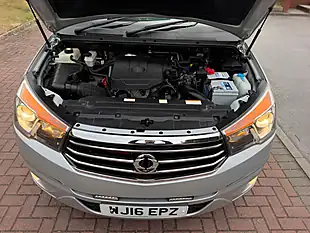 Used 2016 Ssangyong Turismo Elx Silver - Interior and Exterior details 12