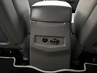 Used 2016 Ssangyong Turismo Elx Silver - Interior and Exterior details 15