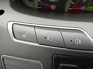 Used 2016 Ssangyong Turismo Elx Silver - Interior and Exterior details 18