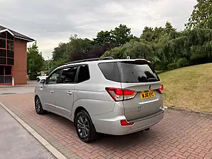Used 2016 Ssangyong Turismo Elx Silver - Interior and Exterior details 7