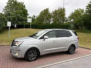 Used 2016 Ssangyong Turismo Elx Silver - Interior and Exterior details 9