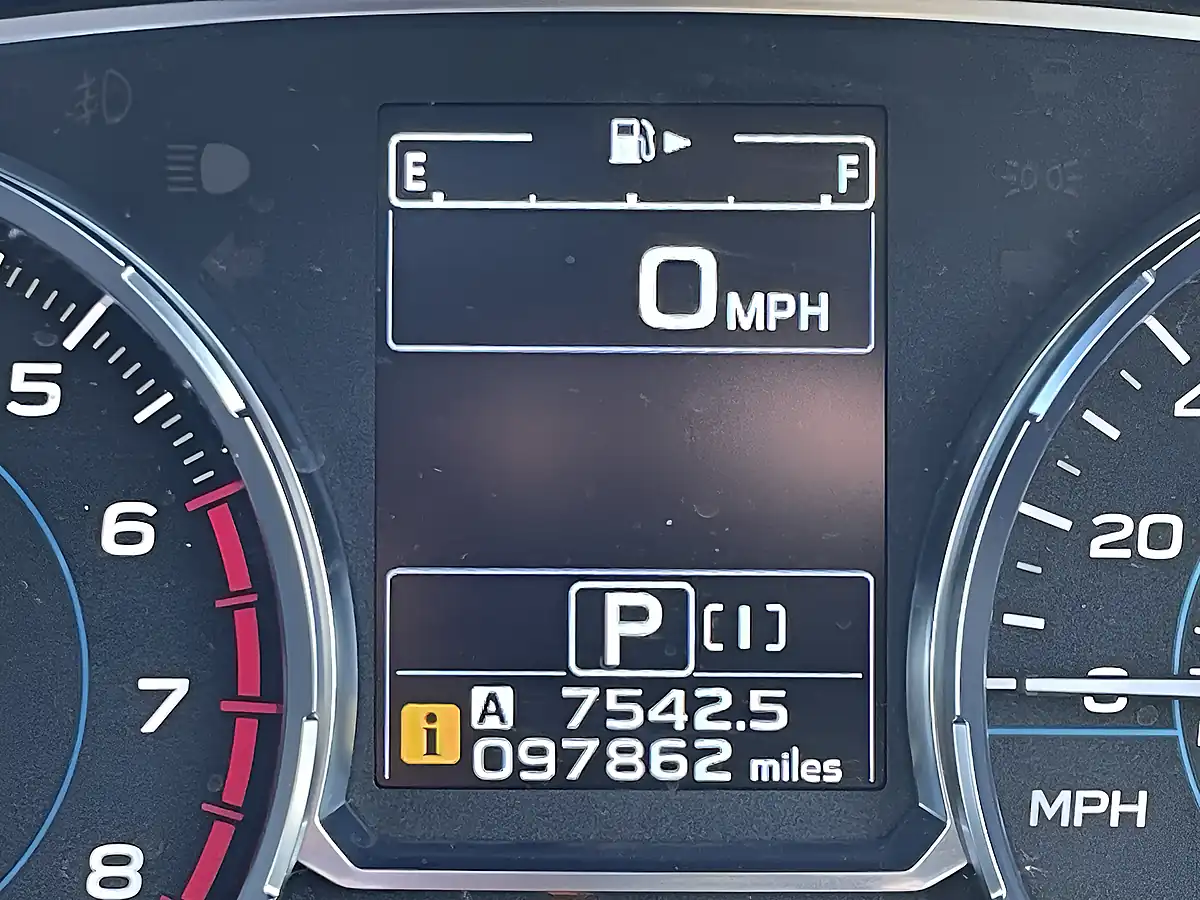 Used 2016 Subaru Forester Black - Interior and Exterior details 16
