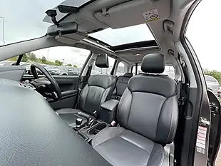 Used 2016 Subaru Forester Gold - Interior and Exterior details 12