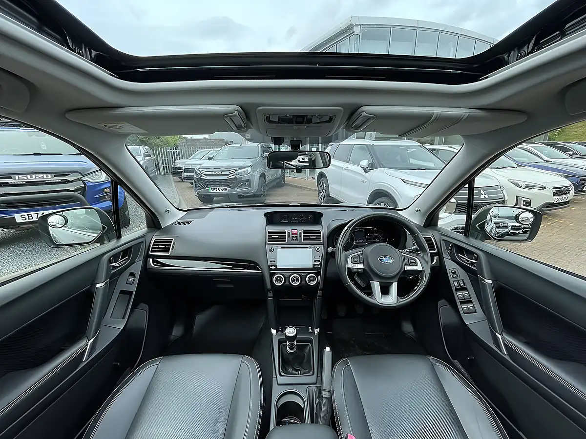 Used 2016 Subaru Forester Gold - Interior and Exterior details 13
