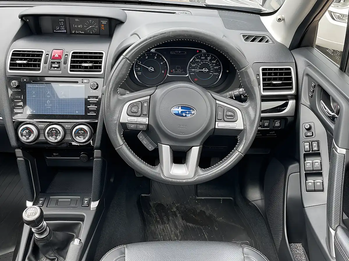 Used 2016 Subaru Forester Gold - Interior and Exterior details 14