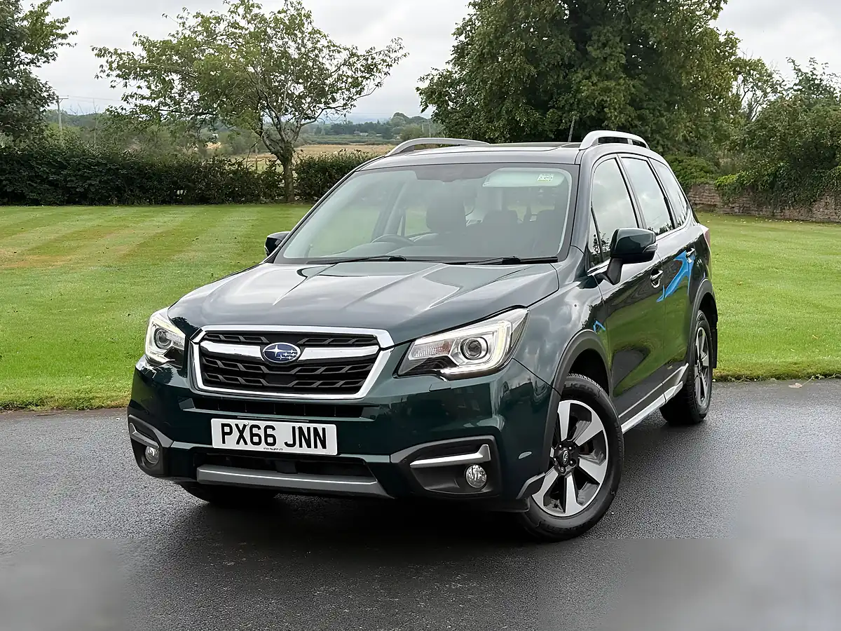 Used 2016 Subaru Forester Xc Hunter Pack Green - Interior and Exterior details 2