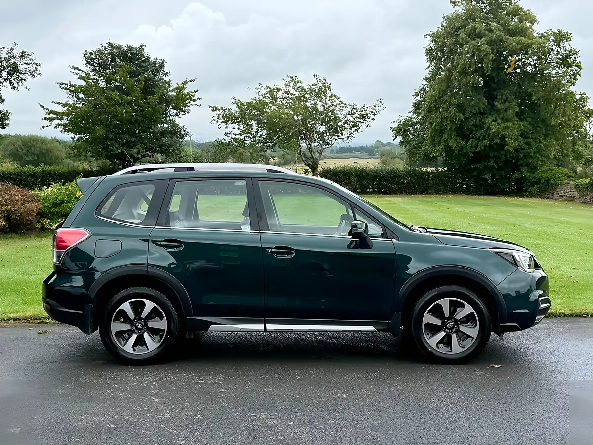 Used 2016 Subaru Forester Xc Hunter Pack Green - Interior and Exterior details 4
