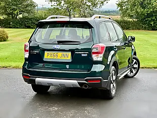 Used 2016 Subaru Forester Xc Hunter Pack Green - Interior and Exterior details 7