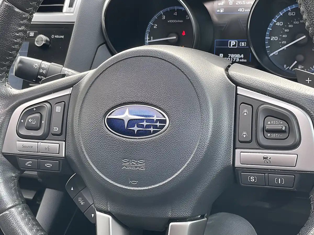 Used 2016 Subaru Outback Se Premium Blue - Interior and Exterior details 16