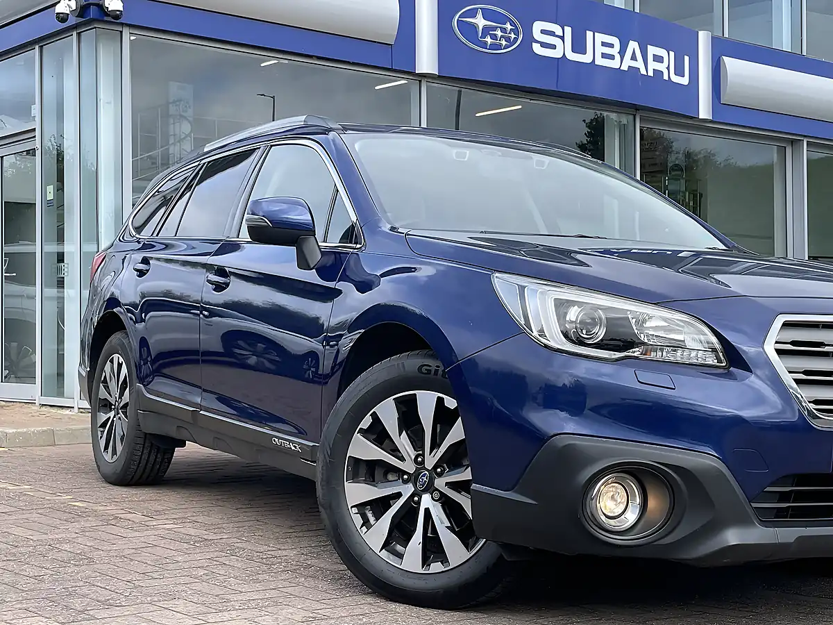 Used 2016 Subaru Outback Se Premium Blue - Interior and Exterior details 2