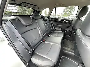 Used 2016 Subaru Outback Se Premium White - Interior and Exterior details 11