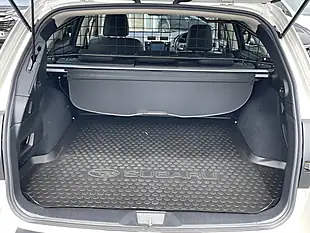 Used 2016 Subaru Outback Se Premium White - Interior and Exterior details 8