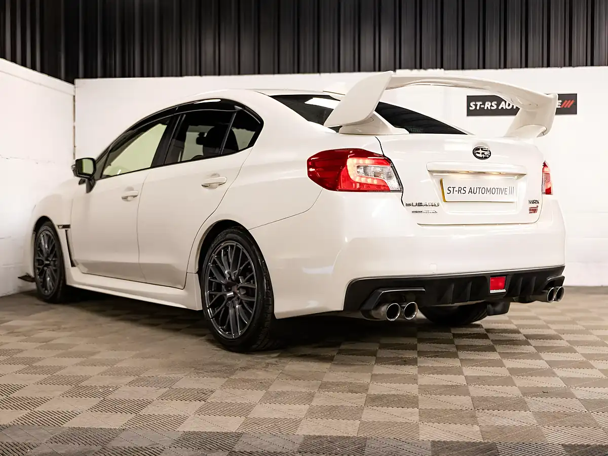 Used 2016 Subaru Wrx Sti Type Uk 4WD Euro 6 4dr White - Interior and Exterior details 3