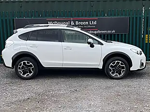 Used 2016 Subaru Xv I Se White - Interior and Exterior details 6