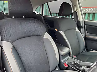 Used 2016 Subaru Xv I Se White - Interior and Exterior details 17