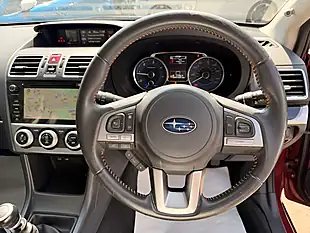 Used 2016 Subaru Xv Se Premium Red - Interior and Exterior details 17