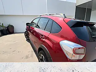 Used 2016 Subaru Xv Se Premium Red - Interior and Exterior details 8