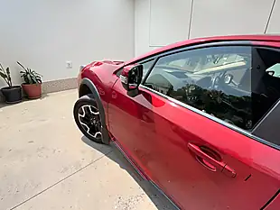 Used 2016 Subaru Xv Se Premium Red - Interior and Exterior details 9