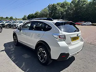 Used 2016 Subaru Xv Se White - Interior and Exterior details 5