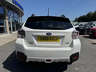 Used 2016 Subaru Xv Se White - Interior and Exterior details 6