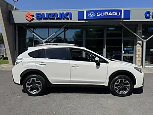 Used 2016 Subaru Xv Se White - Interior and Exterior details 9