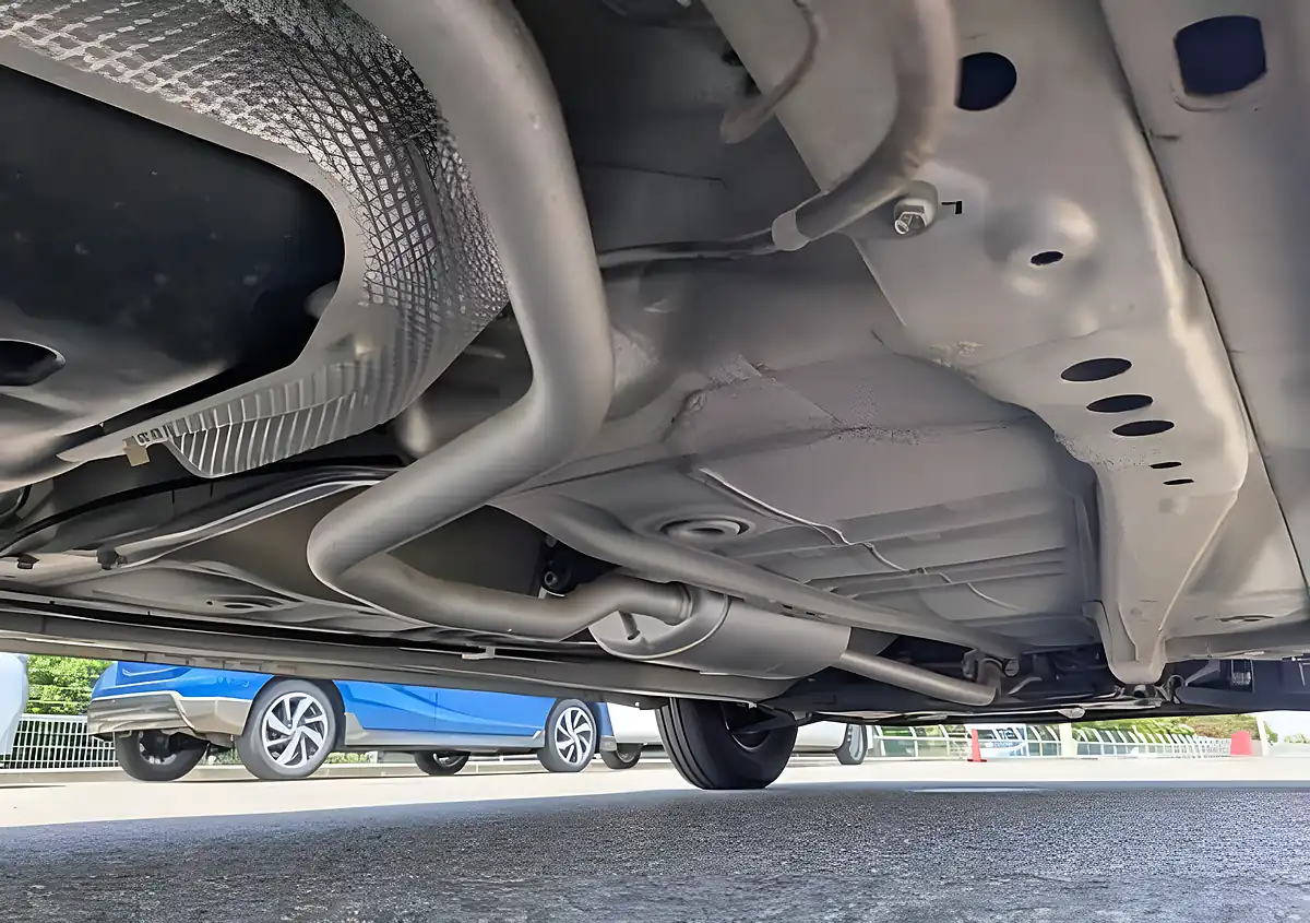 Used 2016 Suzuki Alto Silver - Interior and Exterior details 3