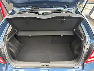 Used 2016 Suzuki Baleno SZ5 Blue - Interior and Exterior details 10