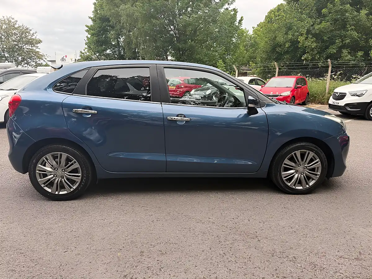 Used 2016 Suzuki Baleno SZ5 Blue - Interior and Exterior details 8