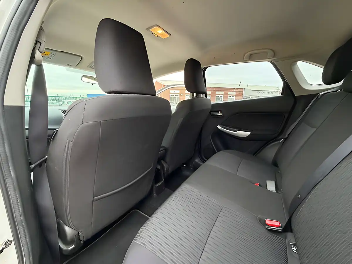Used 2016 Suzuki Baleno SZ5 Superior White - Interior and Exterior details 17