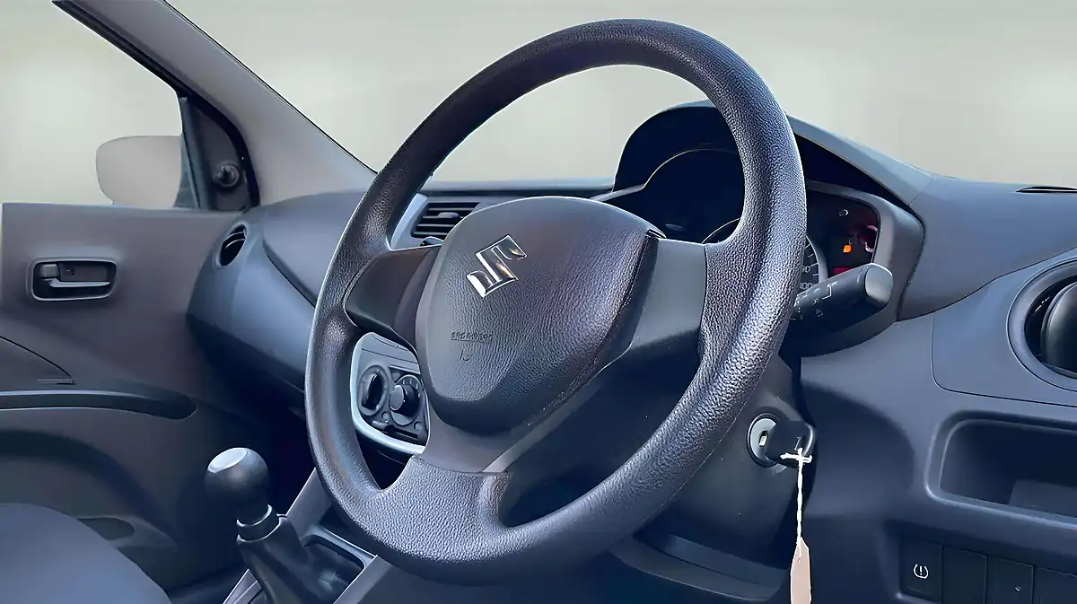 Used 2016 Suzuki Celerio SZ2 Blue - Interior and Exterior details 10
