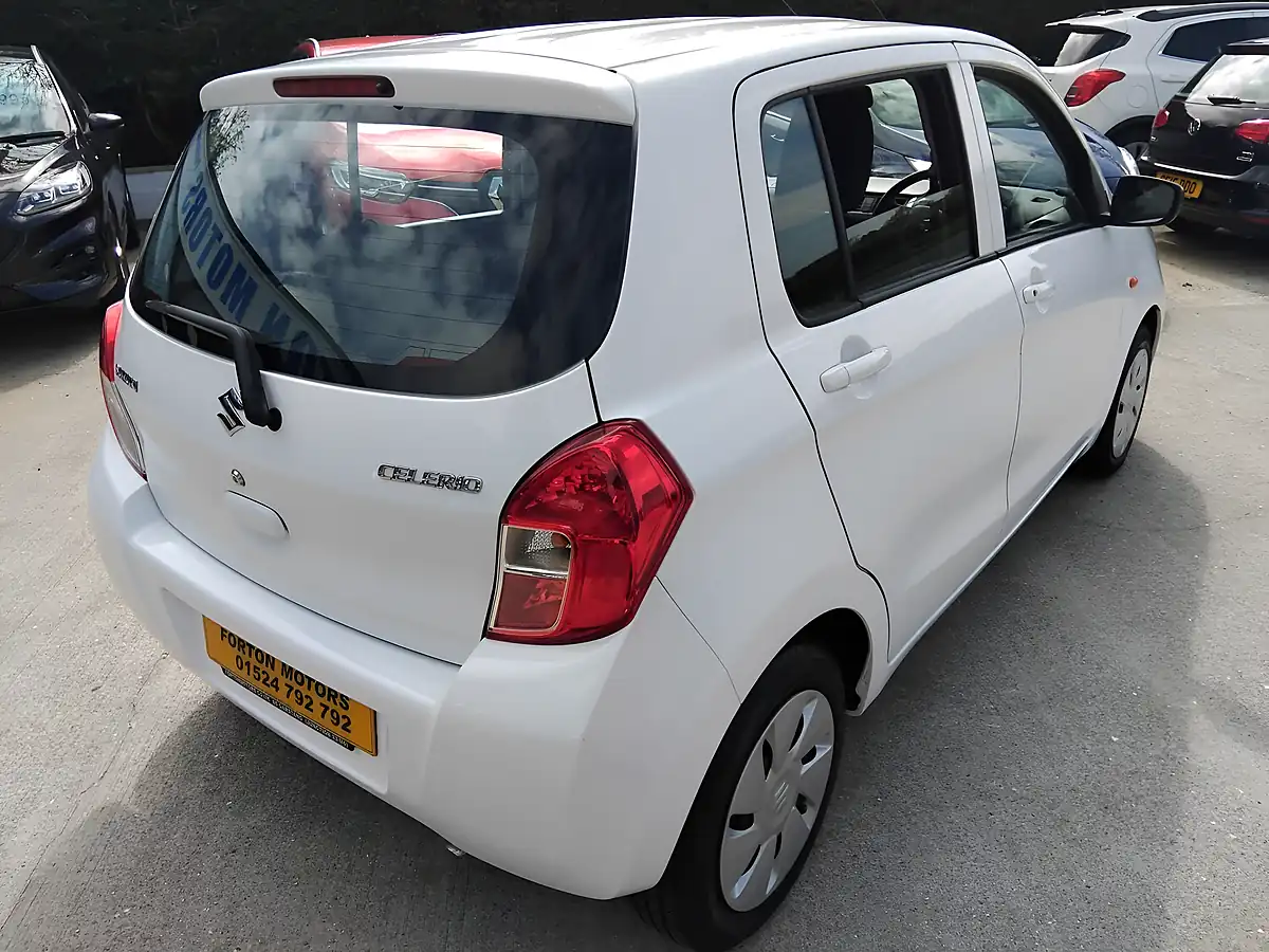 Used 2016 Suzuki Celerio SZ2 White - Interior and Exterior details 8