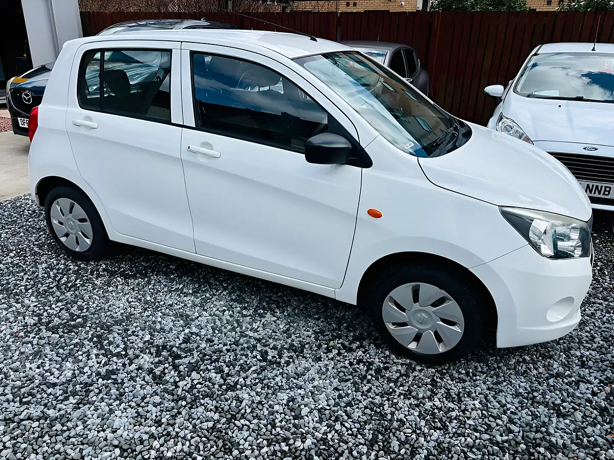 Used 2016 Suzuki Celerio SZ2 White - Interior and Exterior details 10