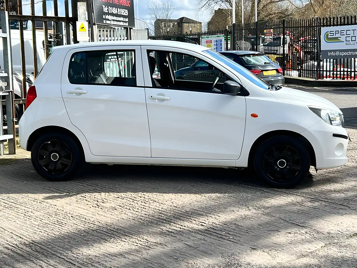 Used 2016 Suzuki Celerio SZ2 White - Interior and Exterior details 10