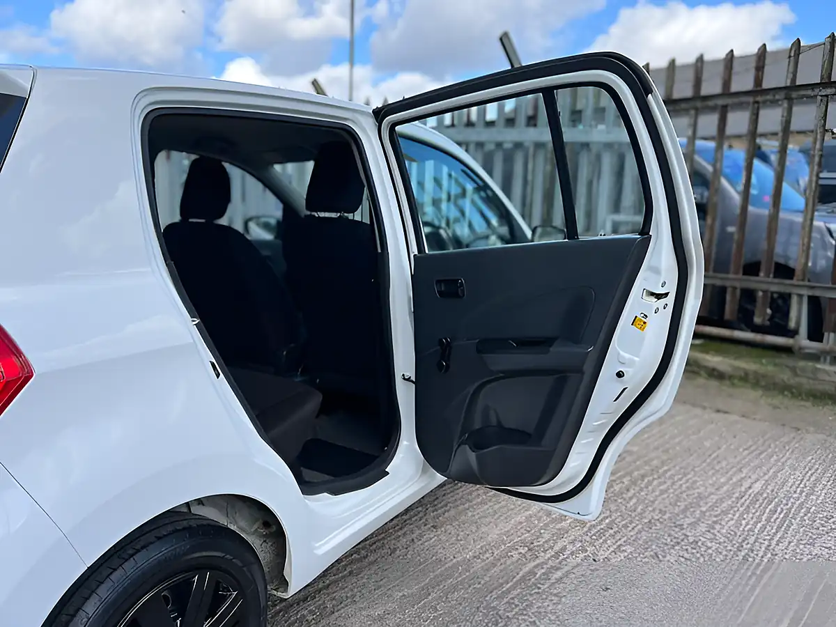 Used 2016 Suzuki Celerio SZ2 White - Interior and Exterior details 17